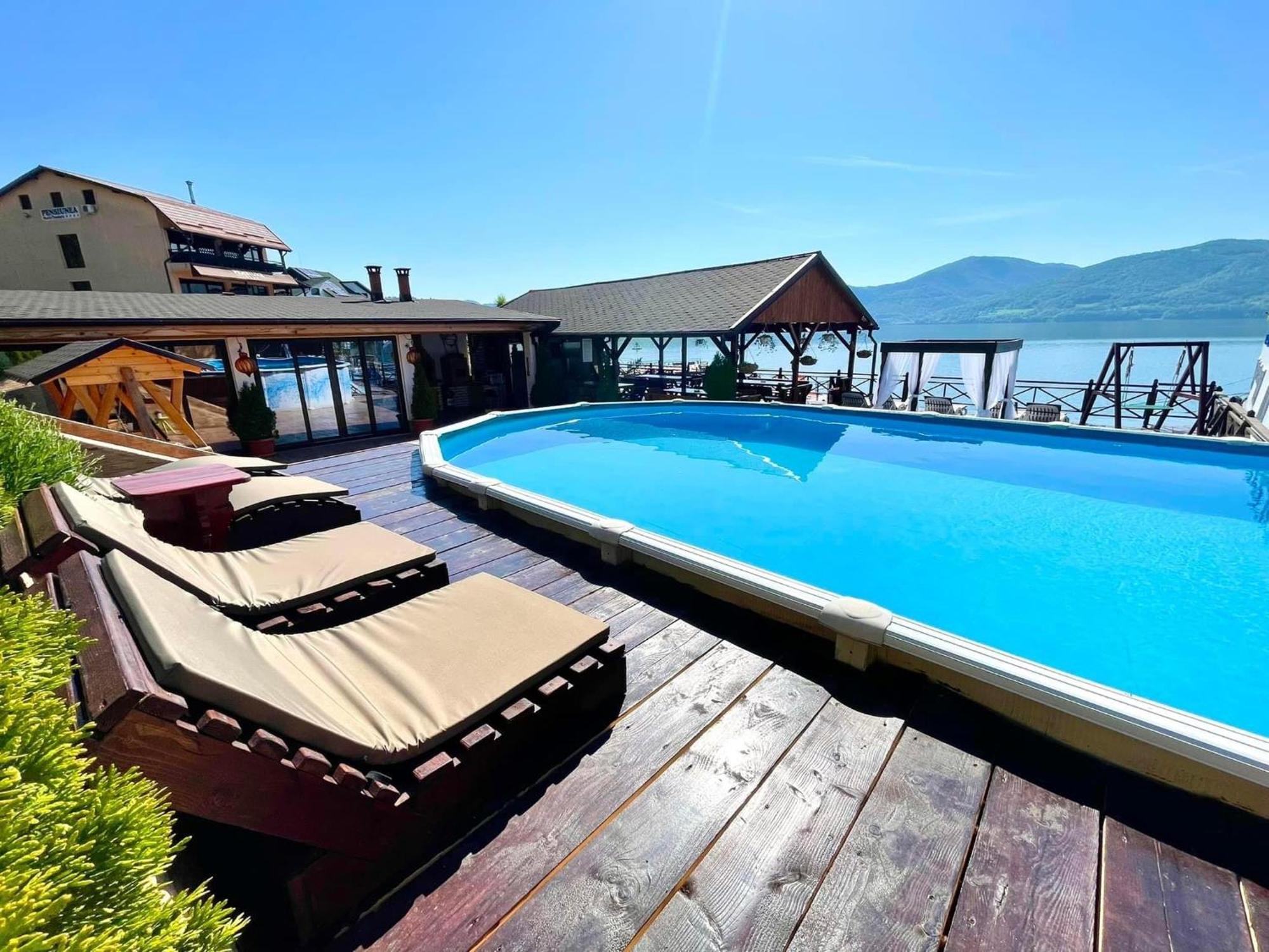 Mustaciosul Dunarii Hotell Ieşelniţa Exteriör bild